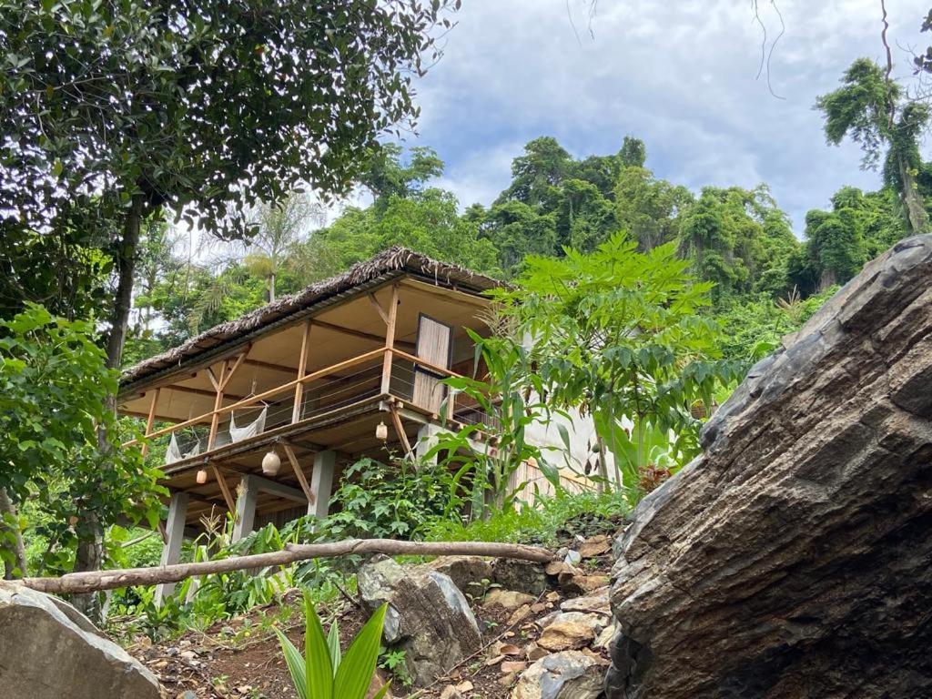 Canopee Lodge Nosy Komba Exterior foto